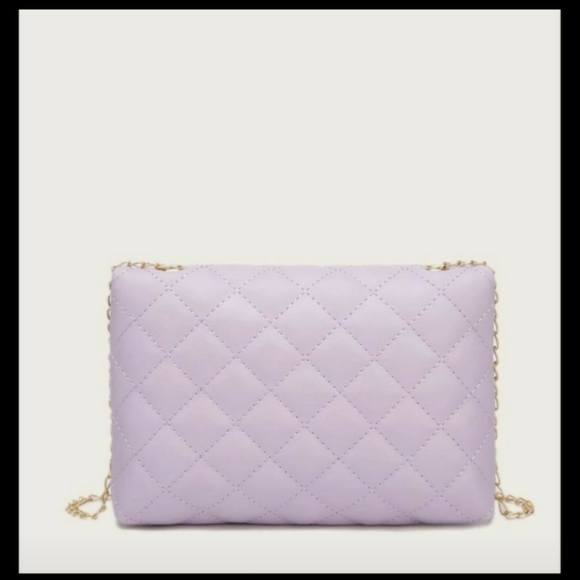 Quilted Chain Crossbody or clutch bag - Picture 4 of 14